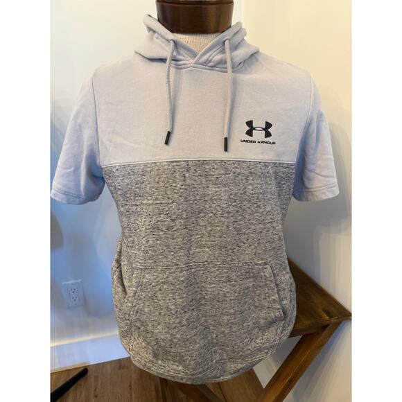 Under Armour Men's Loose Short Sleeve Hoodie Shirt Size Medium - Picture 1 of 3